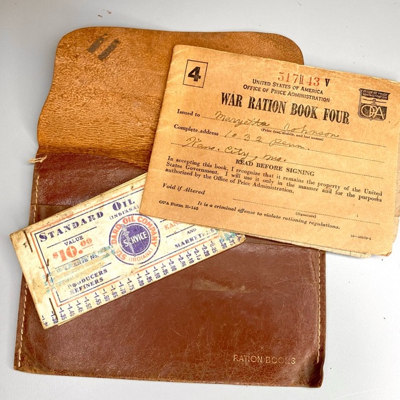 WW11 Ration Booklet - Picture 3 of 5